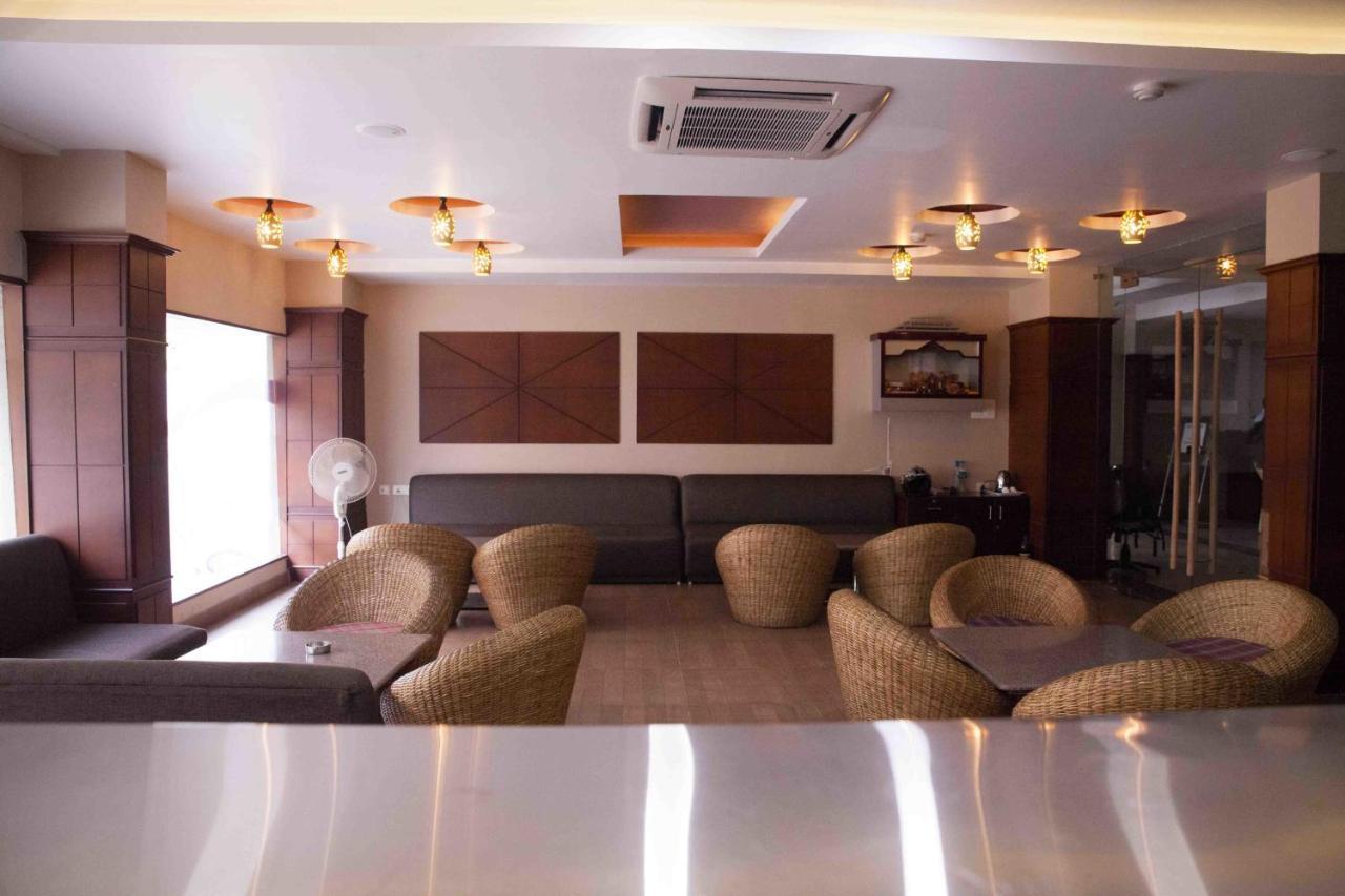 Hotel Central Park 실리구리 외부 사진