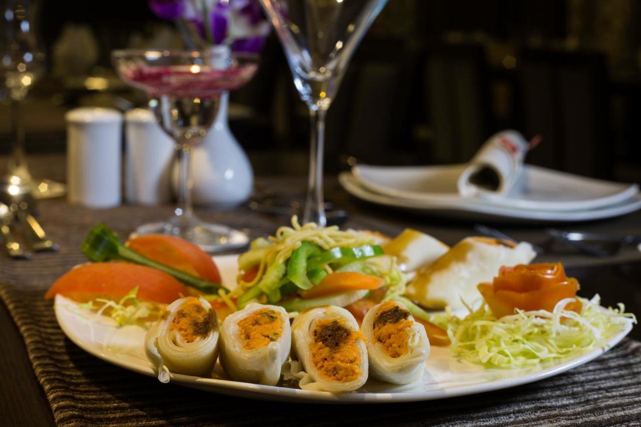 Hotel Central Park 실리구리 외부 사진