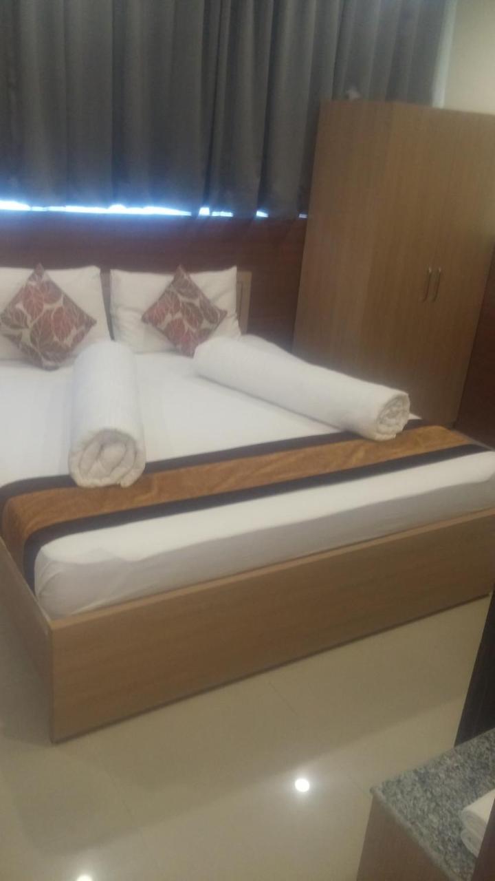 Hotel Central Park 실리구리 외부 사진